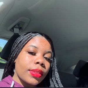 Meet your Posher, Ivana